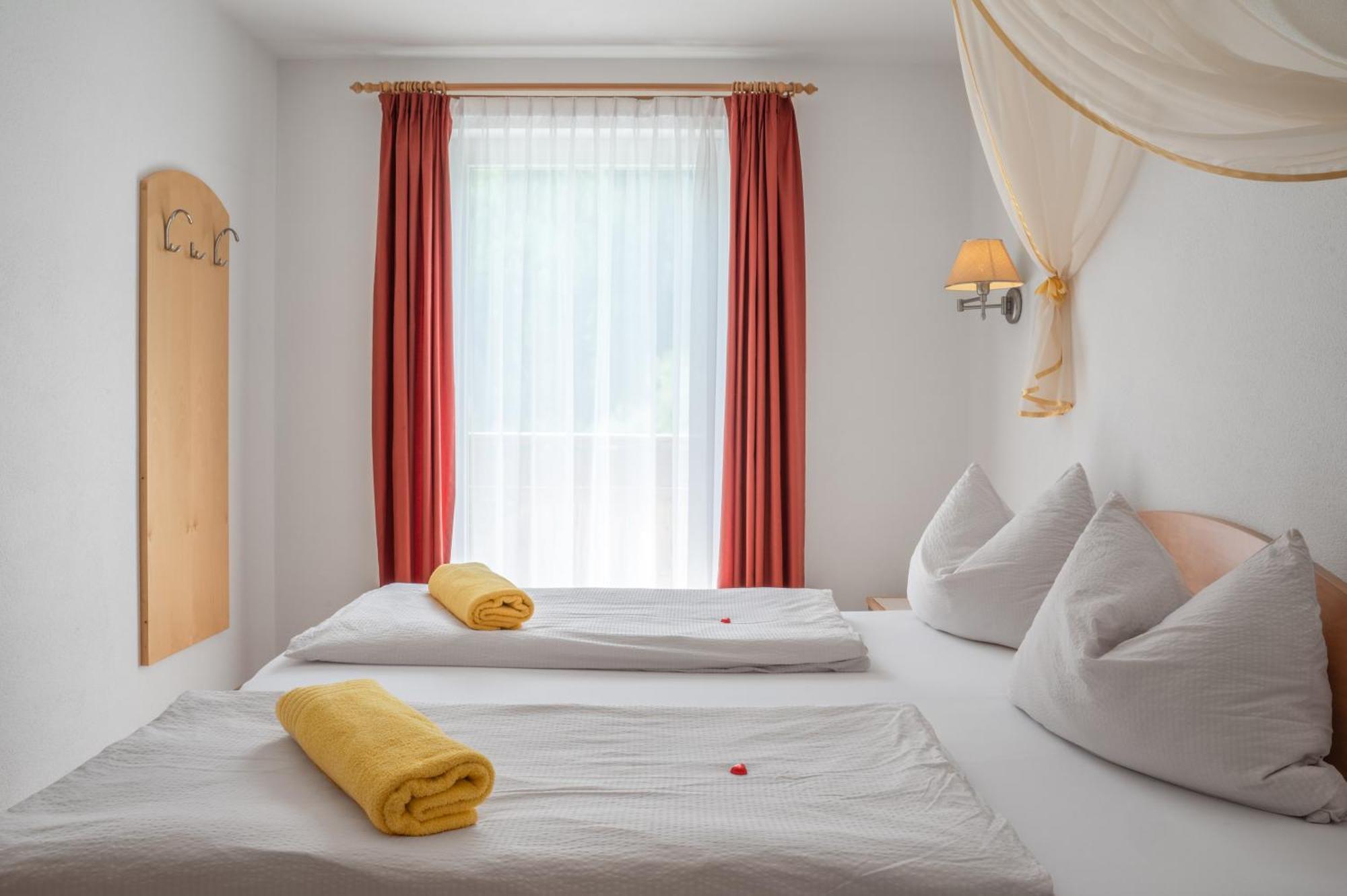 Apparthotel Sonnwies Selva dei Molini Buitenkant foto